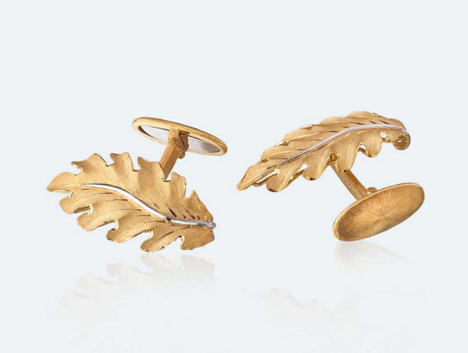 Buccellati gold leaf cufflinks